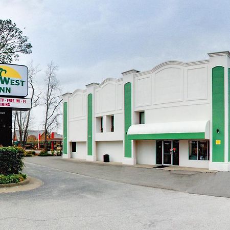 Key West Inn - Newport News Extérieur photo