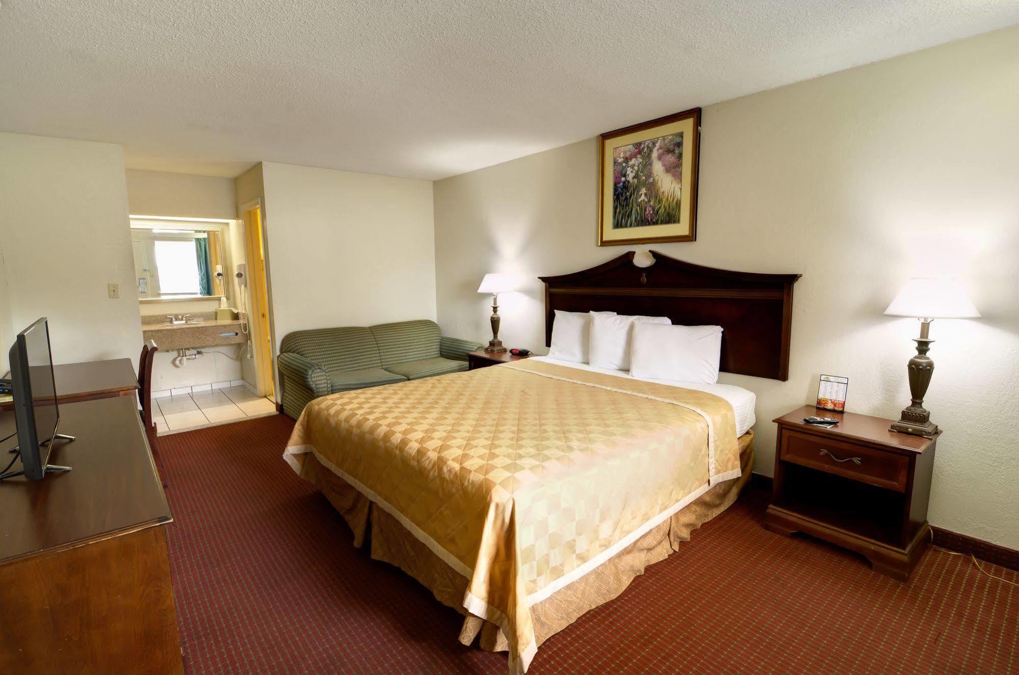 Key West Inn - Newport News Extérieur photo